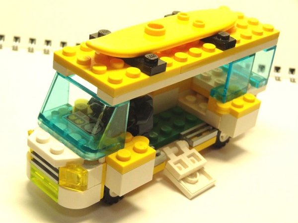 【LEGO画像掲示板】パノラマオープンドアのサーファーバン - 4-Wide Lego Cars Blog - レゴ4幅車ブログ