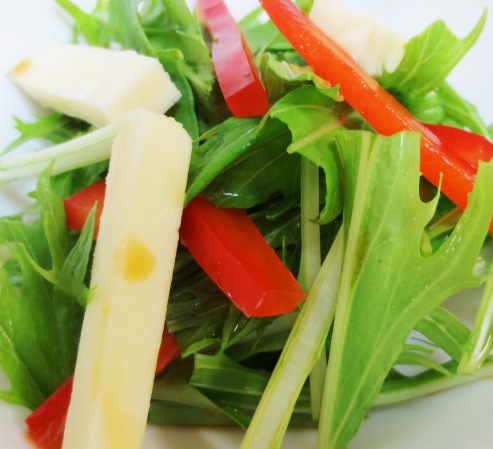 水菜とチーズのサラダＢ２