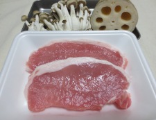 豚肉とれんこん柚子胡椒ポン酢炒め　材料