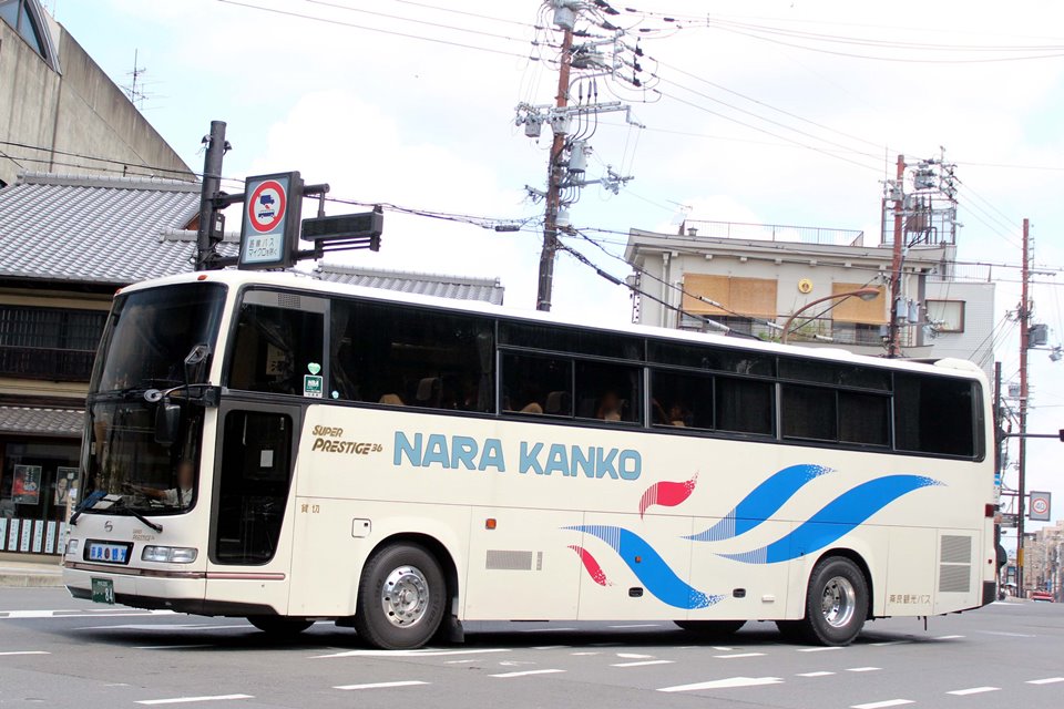 奈良観光バス か84