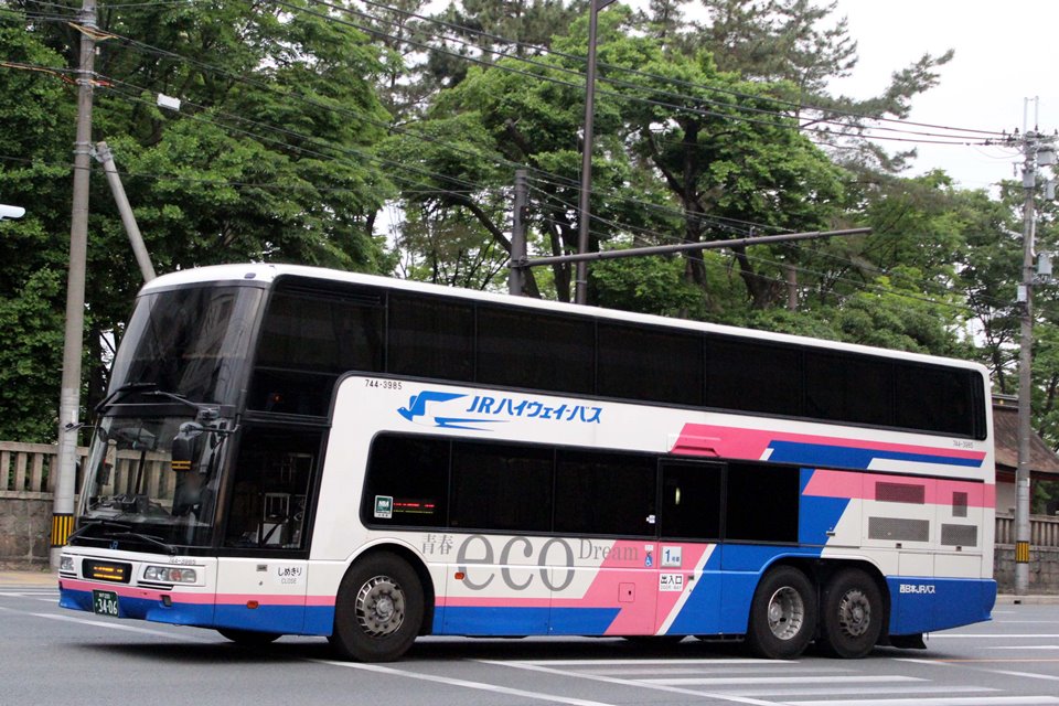 西日本JRバス 744-3985