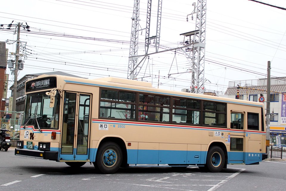 阪急バス 2600