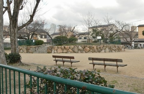 求女塚東公園